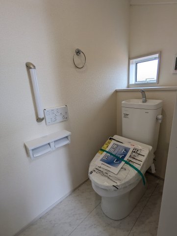 水戸市赤塚1丁目のトイレ|温水ウォシュレット付きトイレでゆっくりと快適なお一人時間を～