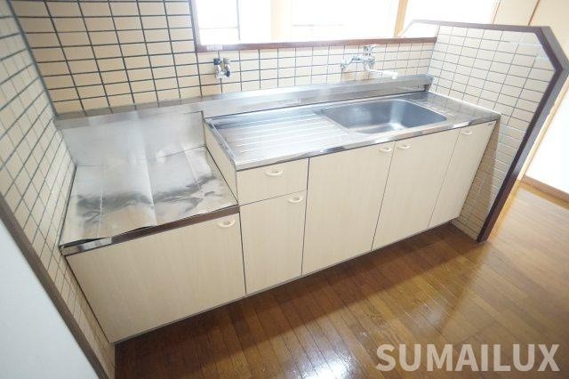 インフィニティ出水Ⅲのキッチン