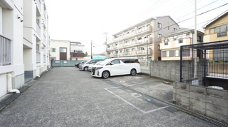 【駐車場】 | 有馬持田マンション