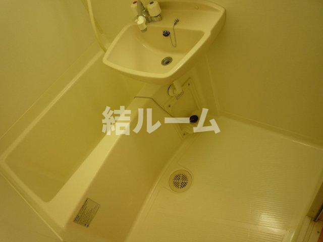 板橋区東新町１丁目のアパートの浴室