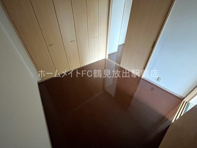 大阪市鶴見区今津南１丁目の賃貸マンションの洋室