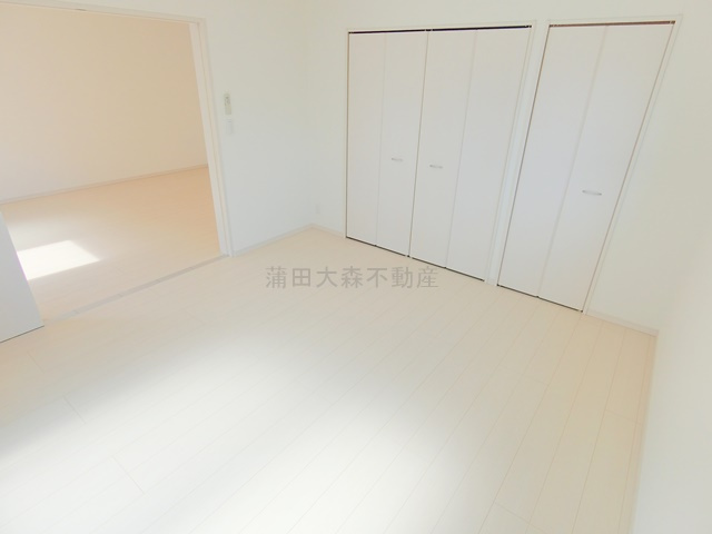 リブリ・久が原の玄関