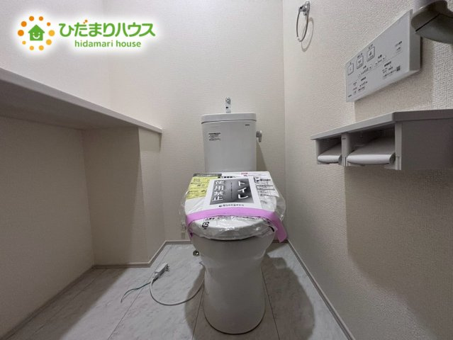 北本市中丸7丁目　新築戸建　ブルーミング08のトイレ
