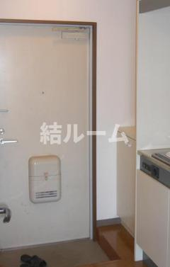 板橋区小茂根１丁目の賃貸マンションの玄関