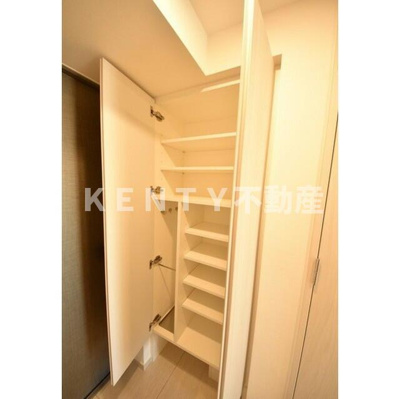 【玄関】 | グラシアプレイス大森町 | 落ち着いた玄関です