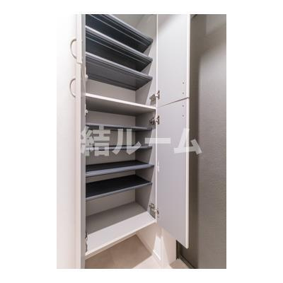 文京区関口１丁目の賃貸マンションの玄関