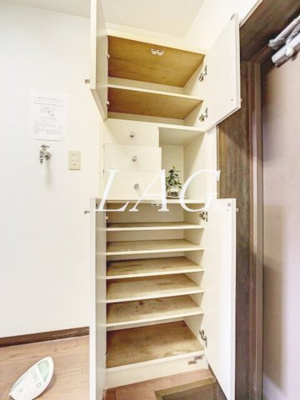 【玄関】 | 登戸ハイツ | 玄関です。
