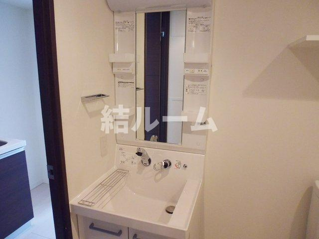 北区志茂２丁目の賃貸マンションの洗面所
