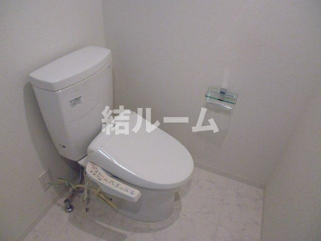 北区志茂２丁目の賃貸マンションのトイレ