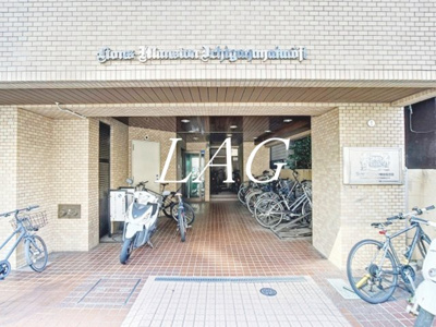 【エントランス】 | ライオンズマンション市谷薬王寺 |  エントランスです。