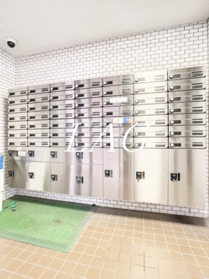 【その他共用部分】 | ライオンズマンション市谷薬王寺 | 宅配ボックスです。