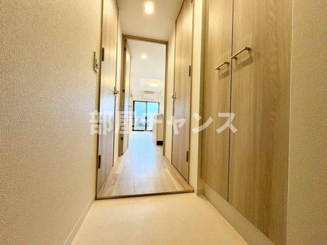 メイクスアート名古屋城西の玄関