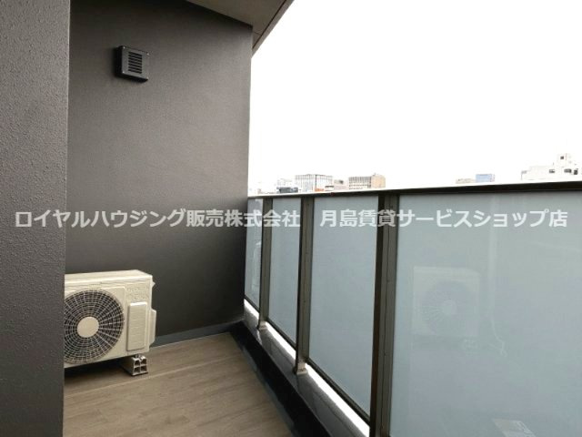 【バルコニー】
