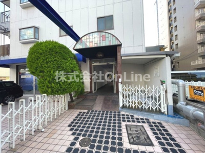 【エントランス】 | 栗山マンション