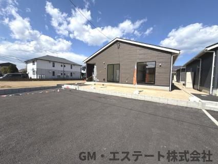 宮崎市恒久6丁目　新築住宅（第14-7号棟）の駐車場