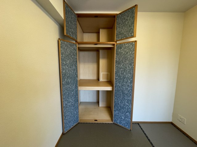 アルファステイツ城崎の収納|布団や季節ものの収納スペースとして便利です。