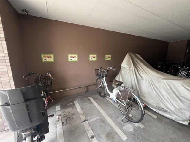 アルファステイツ城崎のその他|バイク置き場