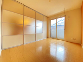 【寝室】