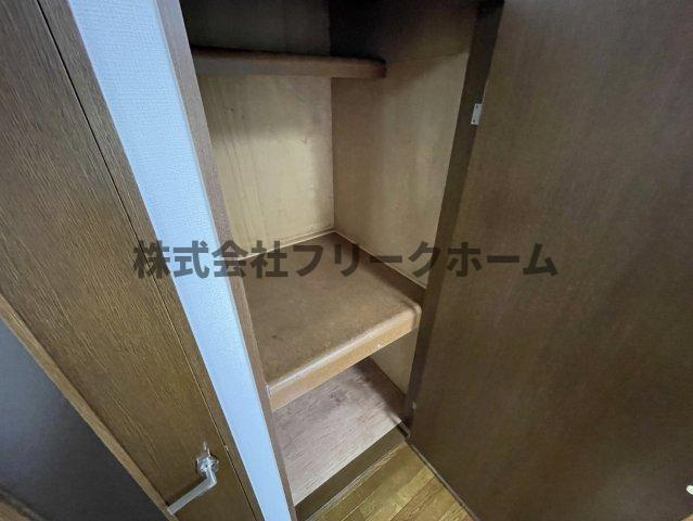 武蔵野市関前２丁目の賃貸マンションの収納