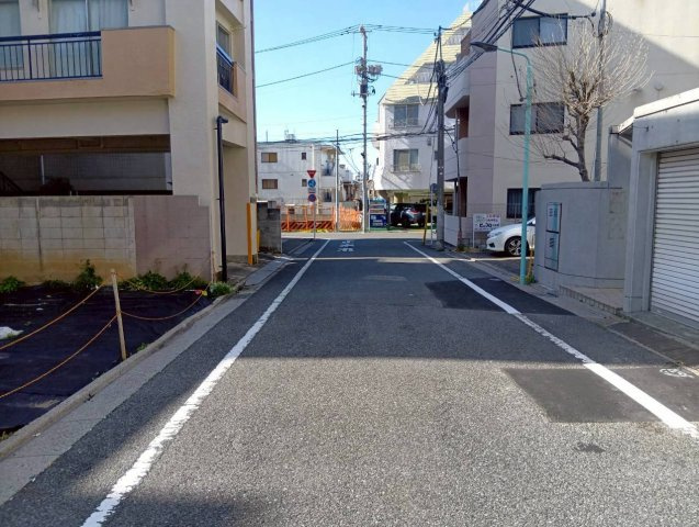 豊島区東池袋　建築条件なし売地の前面道路含む現地写真|令和8年3月14日撮影