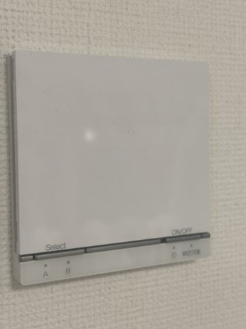 大蔵5丁目戸建の設備|床暖房（リビング）