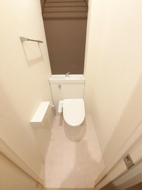 メゾン　エリオントのトイレ|２０１号室の写真です 