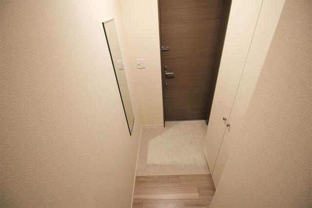 メゾン・ド・オリーブの玄関| 