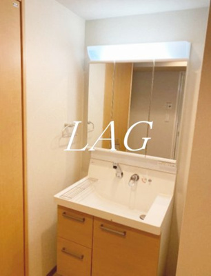 【洗面所】 | シェリーヒルズ横浜 | 独立洗面台です。