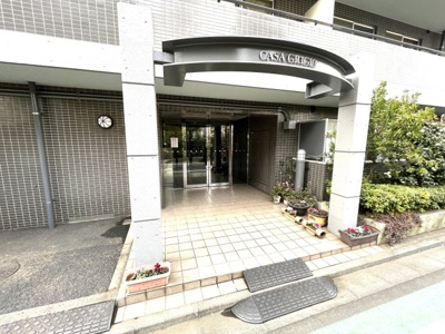 【エントランス】 | カーサグリジオ