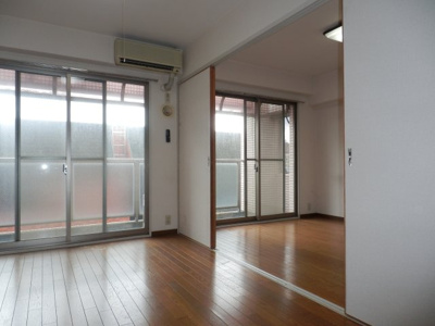 【洋室】 | 吉田ビル