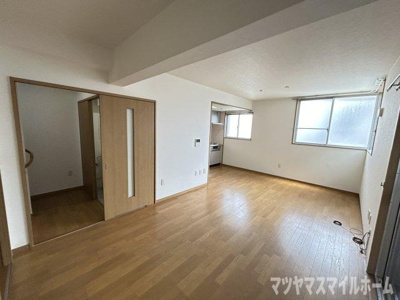 【居間・リビング】 | ネクスタウン鶴見東3