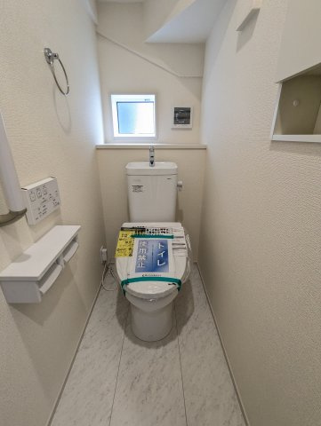 水戸市赤塚1丁目のトイレ|温水ウォシュレット付きトイレでゆっくりと快適なお一人時間を～