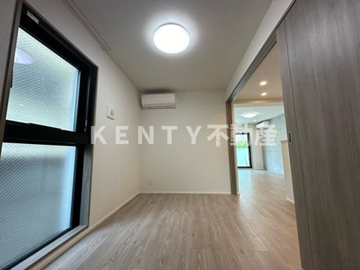 【寝室】 | ユーレジデンス東雪谷 | 広くて明るい寝室