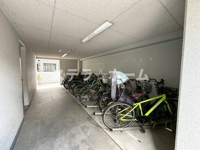 セントラルパレス東豊中の駐輪場|駐輪場です