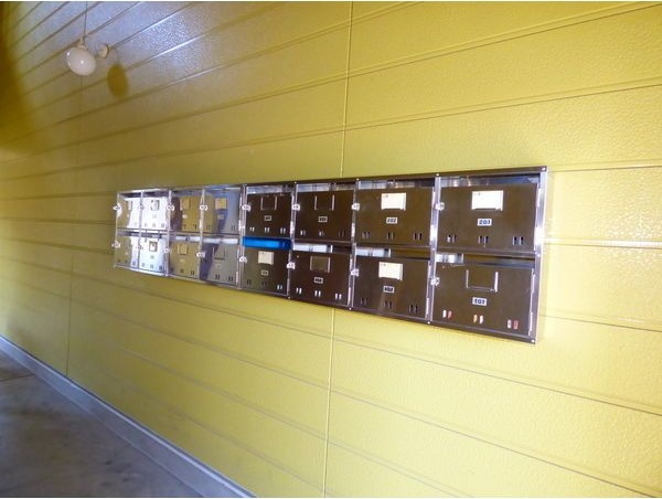 パルテネール北及Sのロビー