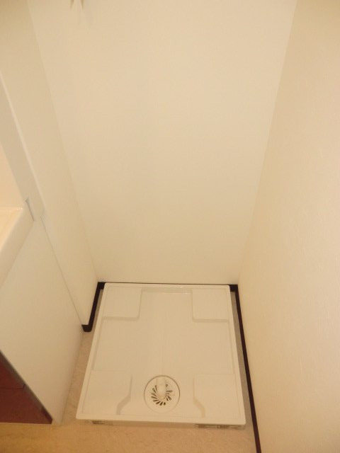 大阪市淀川区十三東４丁目の賃貸マンションのその他|室内洗濯盤
