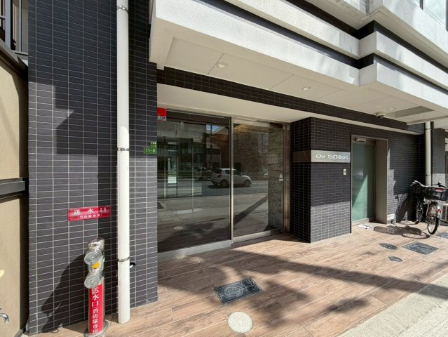 KONA天神橋のエントランス