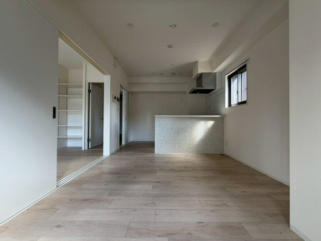 KONA天神橋の居間・リビング