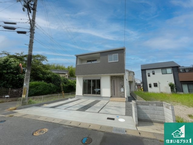 ★1(土)2(日)現地見学可能！★相楽郡精華町菱田西川原　ラスト1邸の外観|安心の10年保証！外観を美しく保ち、雨水で汚れを落とします！気になることがありましたら、お気軽にお問い合わせください！