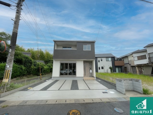 ★1(土)2(日)現地見学可能！★相楽郡精華町菱田西川原　ラスト1邸の外観|安心の10年保証！外観を美しく保ち、雨水で汚れを落とします！気になることがありましたら、お気軽にお問い合わせください！