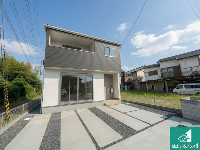 ★1(土)2(日)現地見学可能！★相楽郡精華町菱田西川原　ラスト1邸の外観|安心の10年保証！外観を美しく保ち、雨水で汚れを落とします！気になることがありましたら、お気軽にお問い合わせください！