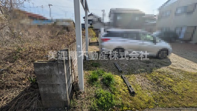 ６６６７６　岐阜市加納城南通三丁目土地の外観