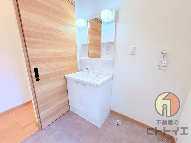 中古住宅)八女市酒井田の独立洗面台
