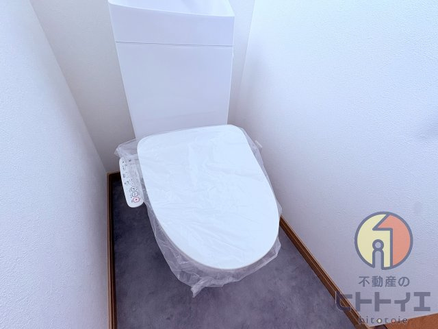 中古住宅)八女市酒井田のトイレ