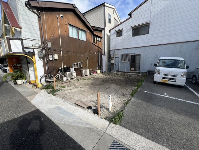 神戸市長田区海運町８丁目の前面道路含む現地写真
