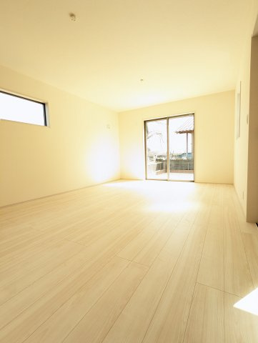 笠間市岩間駅西　第３の居間・リビング|いつもの団らんから家族会議までリビングはコミュニケーションの場♪