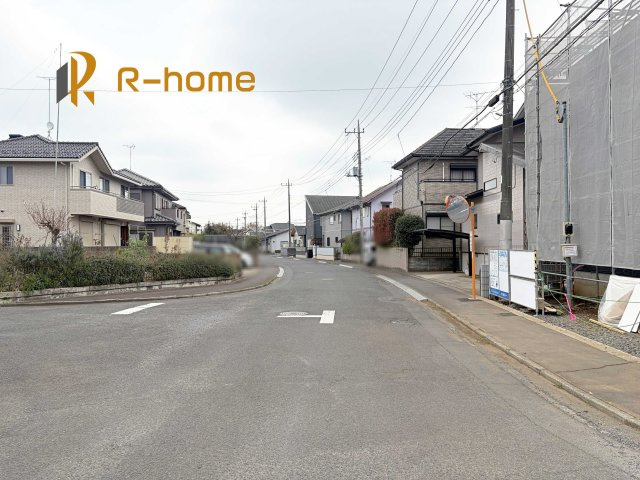 小美玉市清風台団地6期　新築戸建て　1号棟の前面道路含む現地写真|周辺環境も併せて案内致します♪
ぜひ現地へお越しください♪