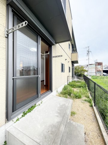 リッシュ良庵　Ⅰの庭