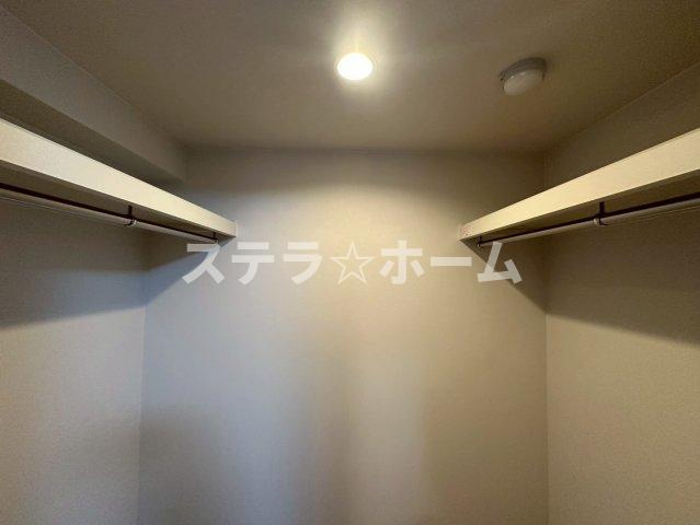 星和プラネタウン千里南第1期B棟の収納|ちょっとした収納スペースも充実しています