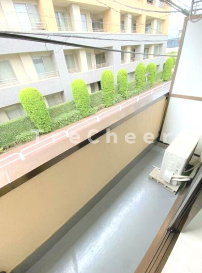 フォーレ蓮根のバルコニー